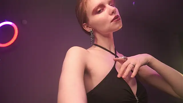 Snapshot of ginger_hugs chatting on 9, 1, 2026 ginger hugs online show from 9, 1, 2026