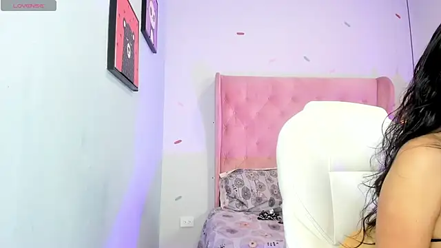 Chloe fischer  online show from 17, 2, 2026