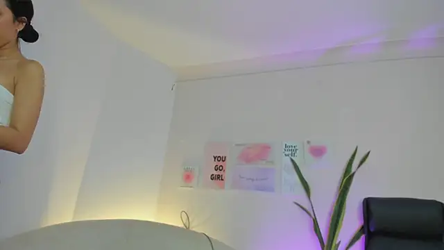 MissSussy online show from 10, 2, 2025