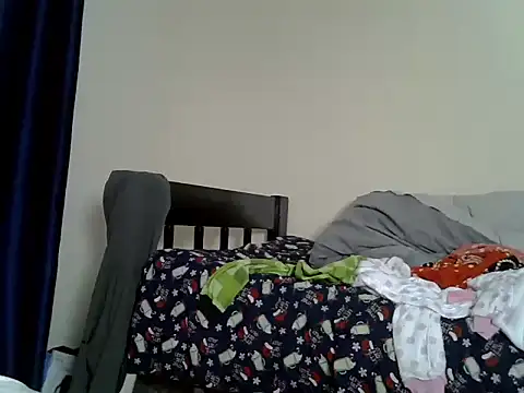 curvy natallie online show from 17, 9, 2025