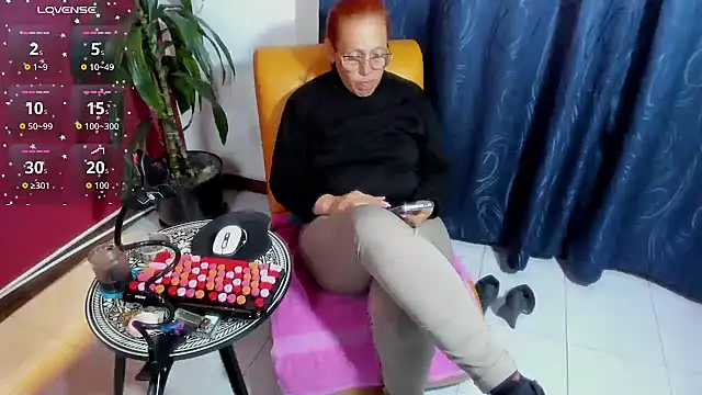 Snapshot of BrendaSex_Hot chatting on 21, 11, 2025 BrendaSex Hot online show from 21, 11, 2025