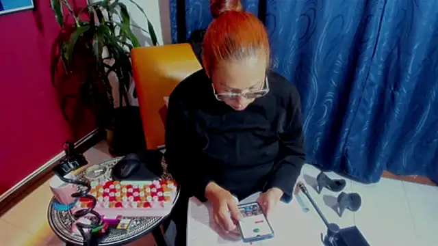 Snapshot of BrendaSex_Hot chatting on 5, 12, 2025 BrendaSex Hot online show from 5, 12, 2025