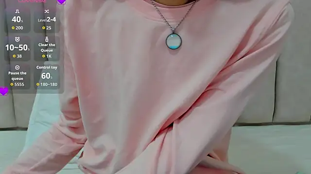 FreyaMoller online show from 6, 10, 2025