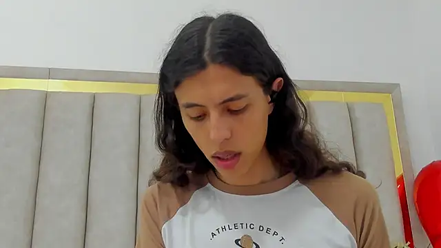 FreyaMoller online show from 8, 10, 2025