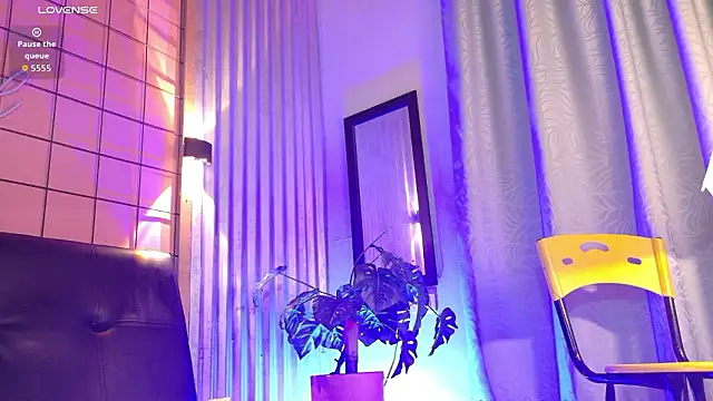 french sexx online show from 23, 3, 2026