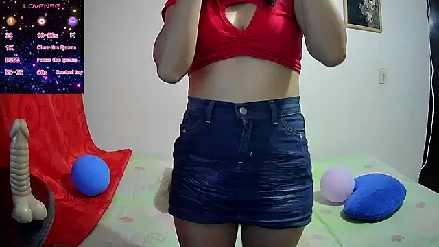 Snapshot of Hanha00 chatting on 8, 3, 2025 Hanha00 online show from 8, 3, 2025