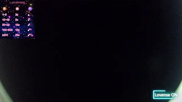 Snapshot of Hanha00 chatting on 14, 10, 2025 Hanha00 online show from 14, 10, 2025