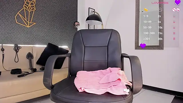 Snapshot of RACHEL_EV chatting on 24, 12, 2024 RACHEL EV online show from 24, 12, 2024