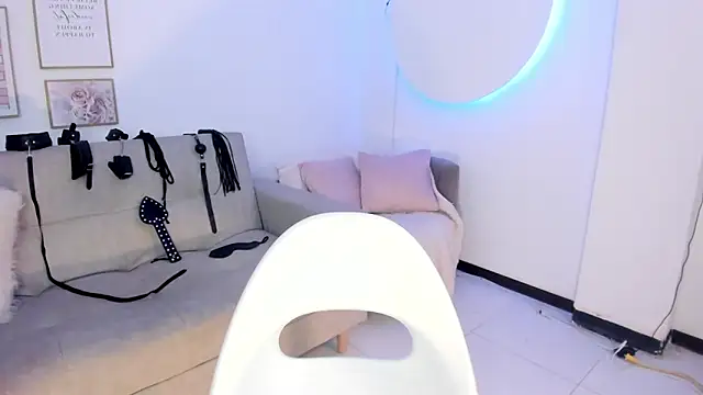 Snapshot of RACHEL_EV chatting on 31, 1, 2025 RACHEL EV online show from 31, 1, 2025