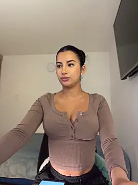 Snapshot of Kimm_khalifa chatting on 18, 6, 2026 Kimm khalifa online show from 18, 6, 2026