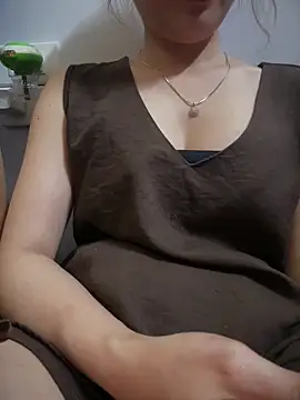 Baby-sexytit99 online show from 31, 5, 2026