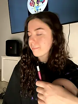 Snapshot of Kimi_Ass chatting on 26, 10, 2025 Kimi Ass online show from 26, 10, 2025