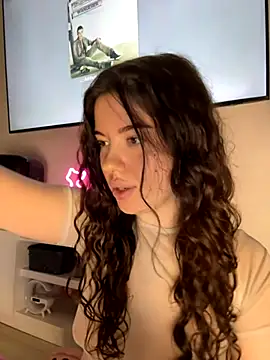 Snapshot of Kimi_Ass chatting on 28, 10, 2025 Kimi Ass online show from 28, 10, 2025