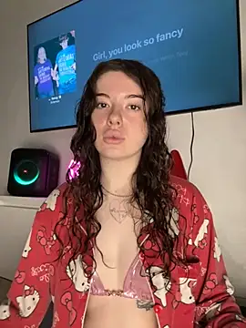 Snapshot of Kimi_Ass chatting on 3, 11, 2025 Kimi Ass online show from 3, 11, 2025