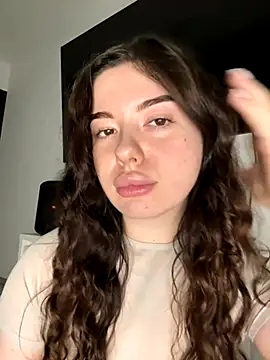 Snapshot of Kimi_Ass chatting on 17, 11, 2025 Kimi Ass online show from 17, 11, 2025