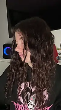 Snapshot of Kimi_Ass chatting on 1, 12, 2025 Kimi Ass online show from 1, 12, 2025