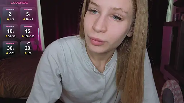 Snapshot of Elis_Fox chatting on 13, 4, 2026 Elis Fox online show from 13, 4, 2026