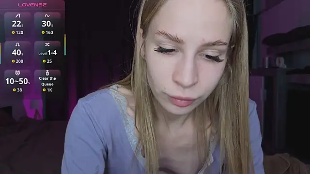 Snapshot of Elis_Fox chatting on 18, 4, 2026 Elis Fox online show from 18, 4, 2026