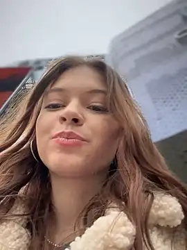 Snapshot of Times__Square chatting on 3, 12, 2024 Times Square online show from 3, 12, 2024