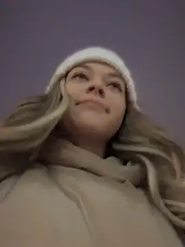 Snapshot of Times__Square chatting on 20, 12, 2024 Times Square online show from 20, 12, 2024