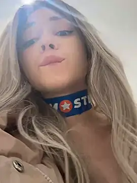 Snapshot of Times__Square chatting on 26, 12, 2024 Times Square online show from 26, 12, 2024