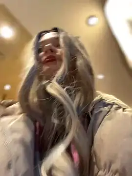 Snapshot of Times__Square chatting on 28, 12, 2024 Times Square online show from 28, 12, 2024