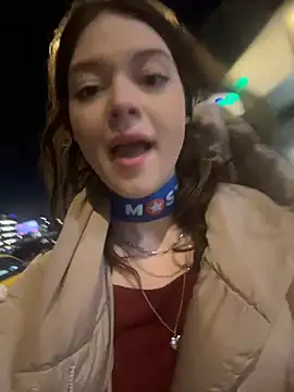 Snapshot of Times__Square chatting on 12, 1, 2025 Times Square online show from 12, 1, 2025