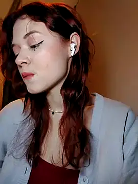 Snapshot of Times__Square chatting on 4, 3, 2025 Times Square online show from 4, 3, 2025