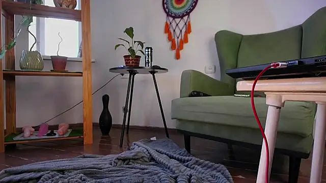 alisahug online show from 23, 1, 2025