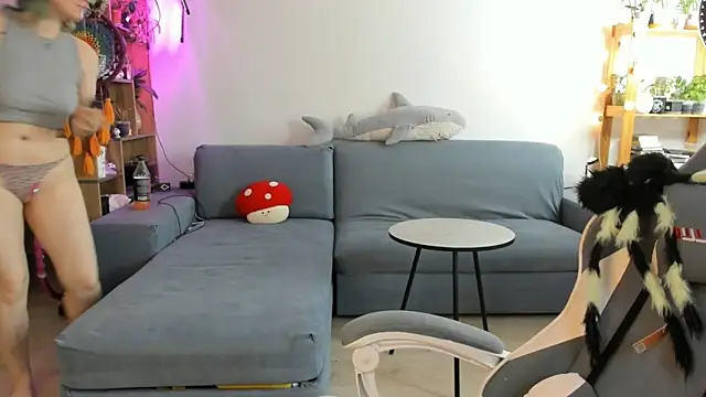 alisahug online show from 15, 10, 2025