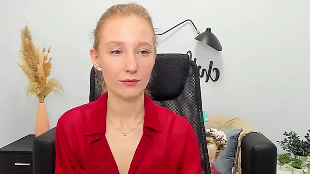 Snapshot of LolaWilsons chatting on 20, 3, 2025 LolaWilsons online show from 20, 3, 2025