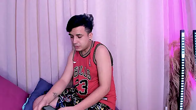 SlimLoves online show from 1, 3, 2026