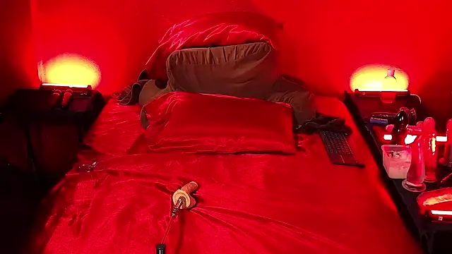 Snapshot of JenniferCD chatting on 14, 6, 2026 JenniferCD online show from 14, 6, 2026