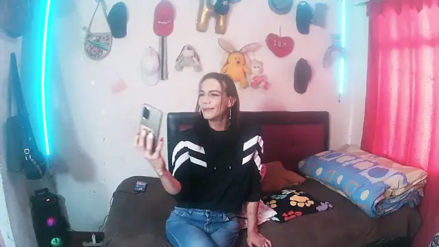alexxa dirty online show from 20, 5, 2026