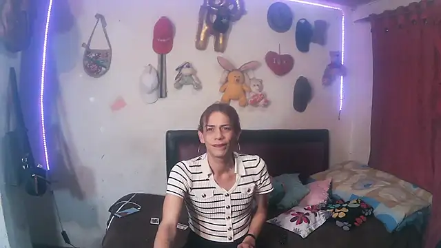 alexxa dirty online show from 27, 5, 2026