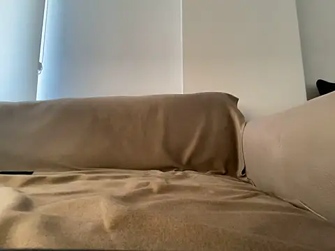 Snapshot of khaaleesiii chatting on 29, 10, 2025 khaaleesiii online show from 29, 10, 2025