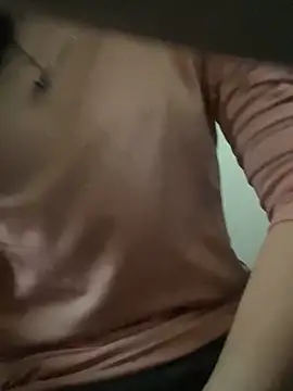 Tuongvy05 online show from 4, 1, 2025