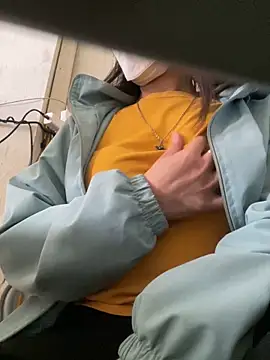 Tuongvy05 online show from 20, 1, 2025