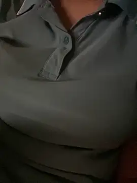 Tuongvy05 online show from 13, 10, 2025