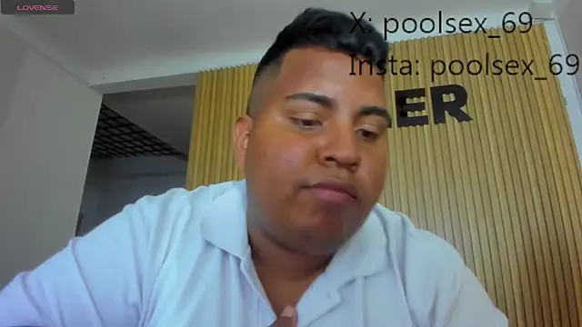Poolsex 69 online show from 21, 10, 2025
