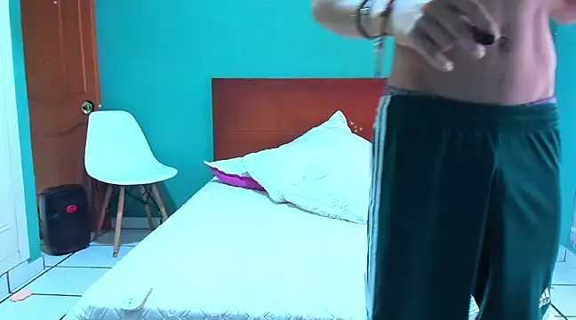 Chandler ken online show from 4, 3, 2025