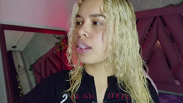 Haelycute online show from 12, 2, 2026