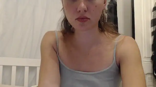 Snapshot of fern4ever chatting on 13, 10, 2025 fern4ever online show from 13, 10, 2025