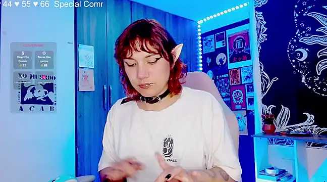 Snapshot of melissahowl chatting on 2, 1, 2025 melissahowl online show from 2, 1, 2025