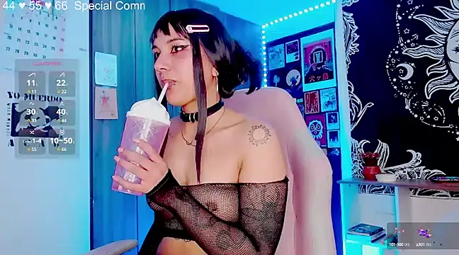 Snapshot of melissahowl chatting on 6, 1, 2025 melissahowl online show from 6, 1, 2025