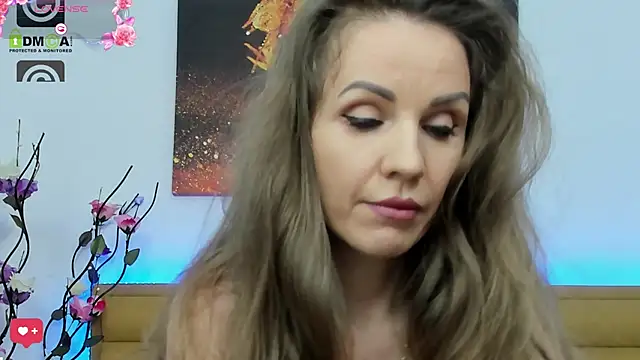 3lla Rose online show from 8, 2, 2025