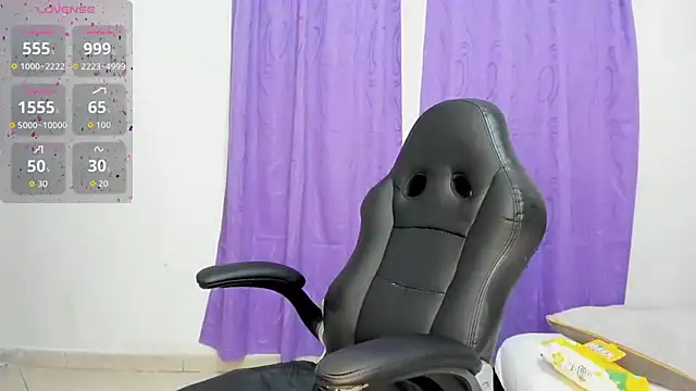 lilybaudyn  online show from 16, 10, 2025