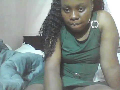 EBONYVANILLA02 online show from 12, 4, 2026