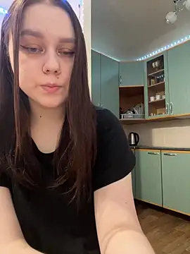 Marylallka5 online show from 4, 2, 2025