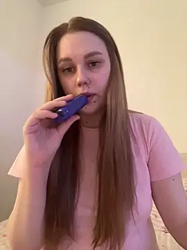 Marylallka5 online show from 5, 7, 2026